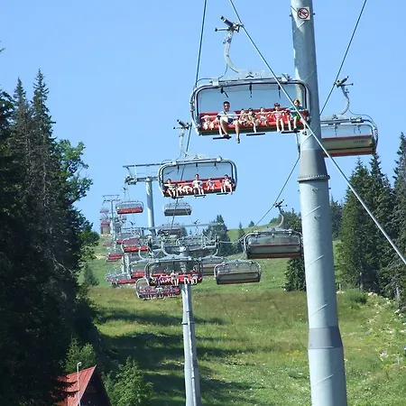 Bistrica Отель Пале